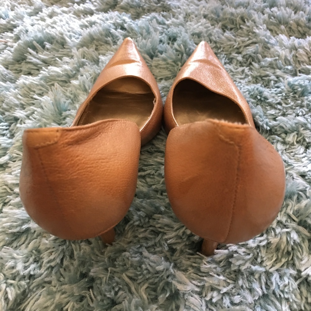 Shoes - Picture 3 of 4